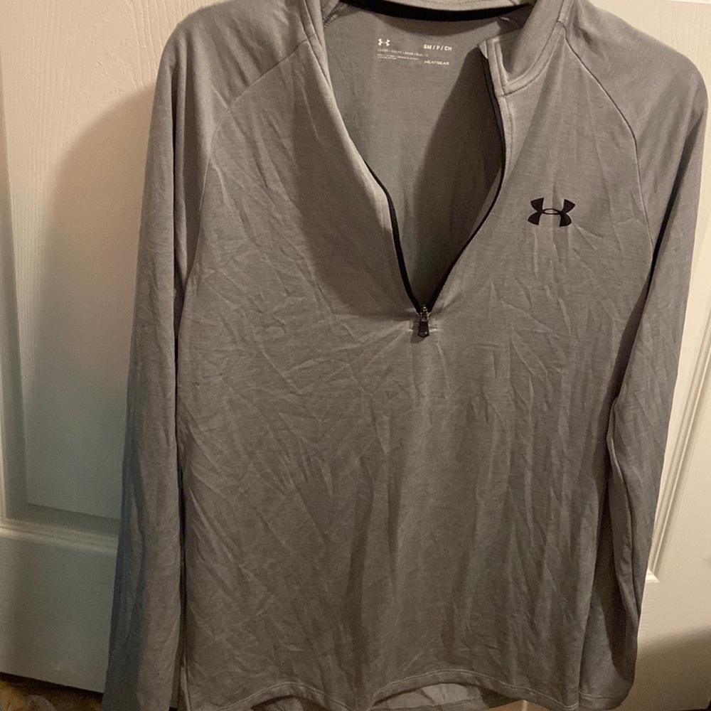 Under Armour Gray & Black Lightweight Zip-up Sweatshirt NWOT